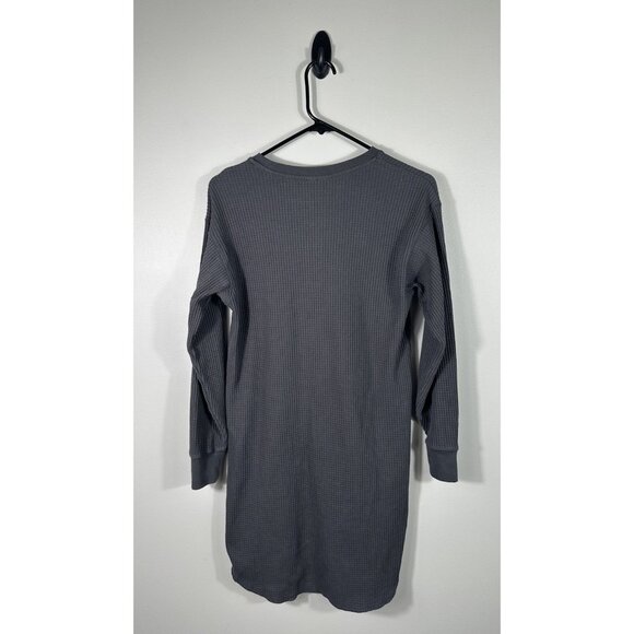 Uniqlo Dress Womens Extra Small Gray Beige Lot Of 2 Thermal T Shirt Crew Neck - Picture 3 of 13